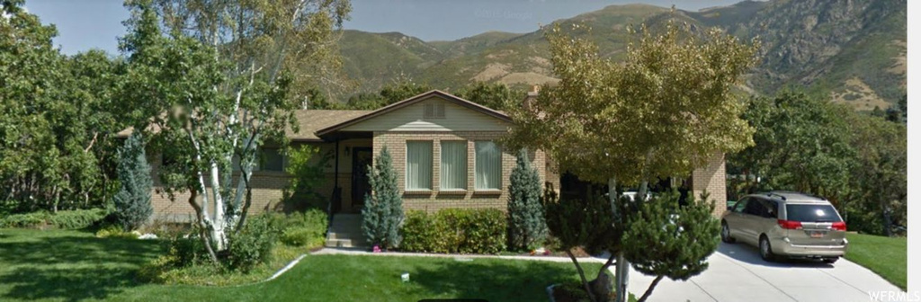1884 N 2700 E, Layton, UT 84040