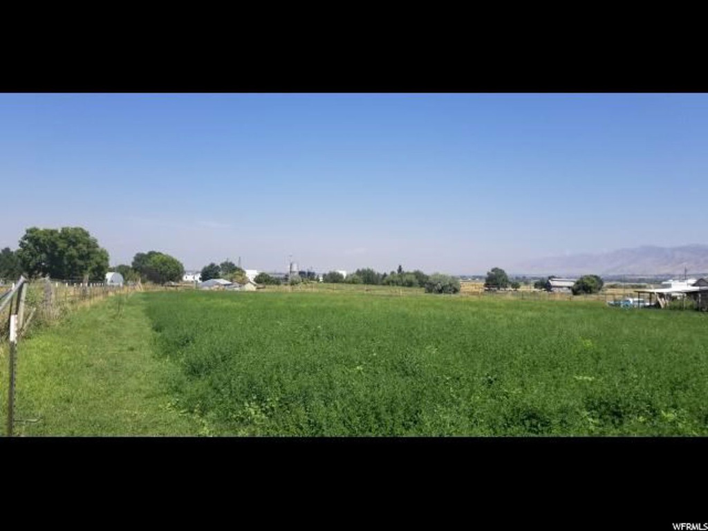 182 E 200 N #2, Hyrum, UT 84319
