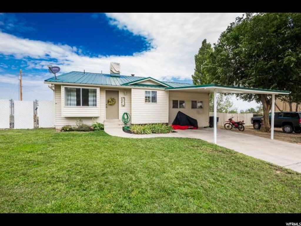 17 E 4800 S, Vernal, UT 84078