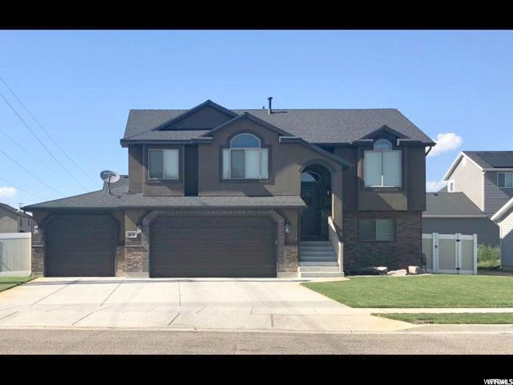 3170 W 5475 S, Roy, UT 84067