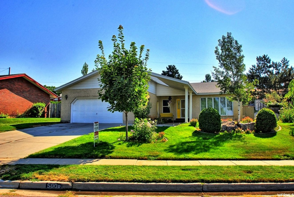 5008 S 2575 W, Roy, UT 84067