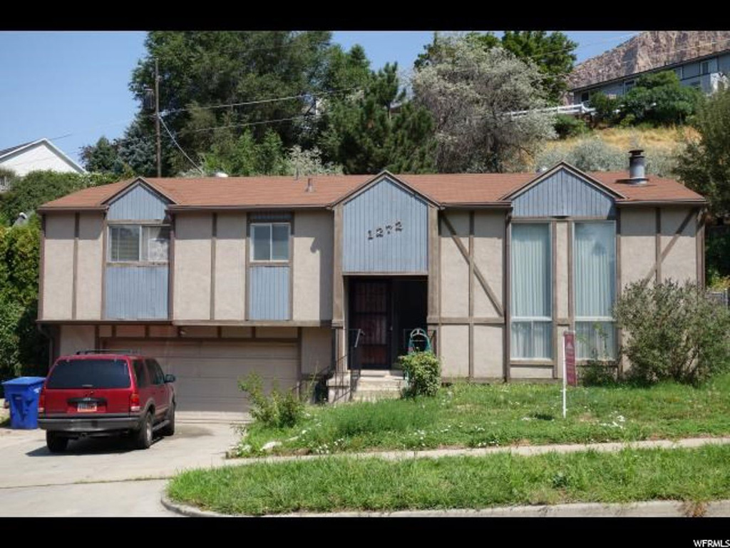 1272 Earl Dr, Ogden, UT 84404