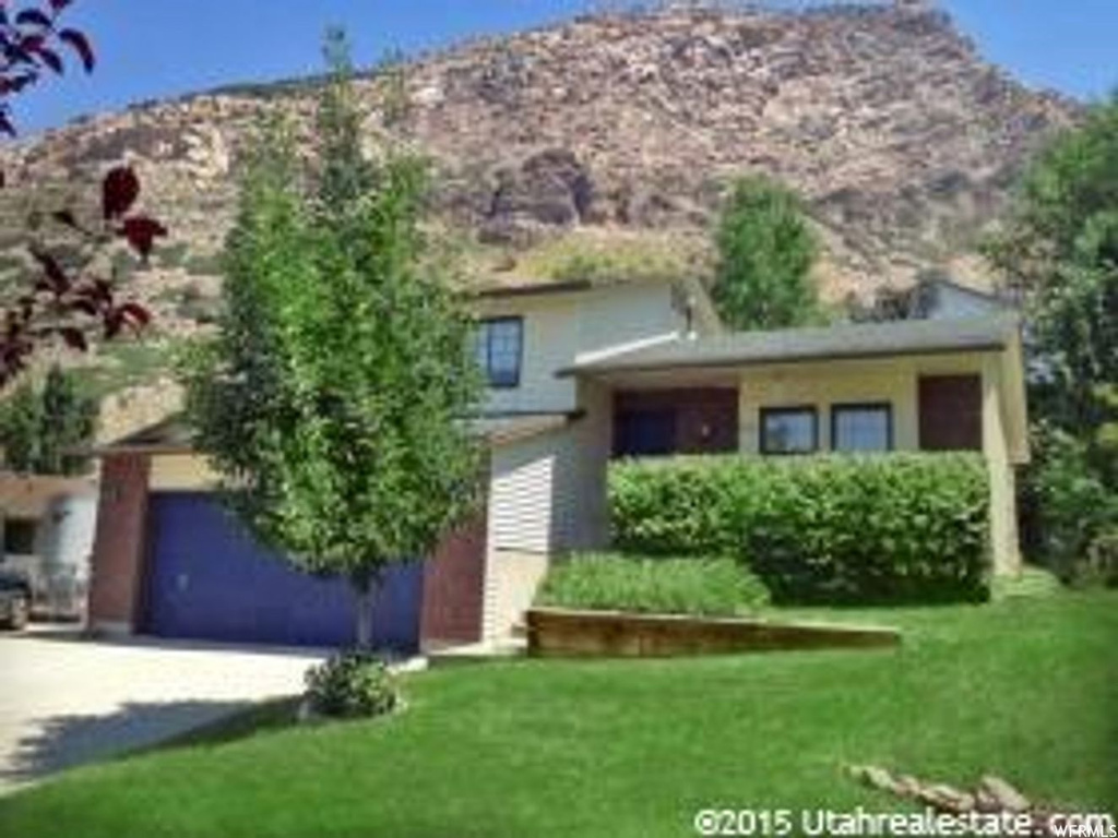 854 N Dillon Dr E, Ogden, UT 84404