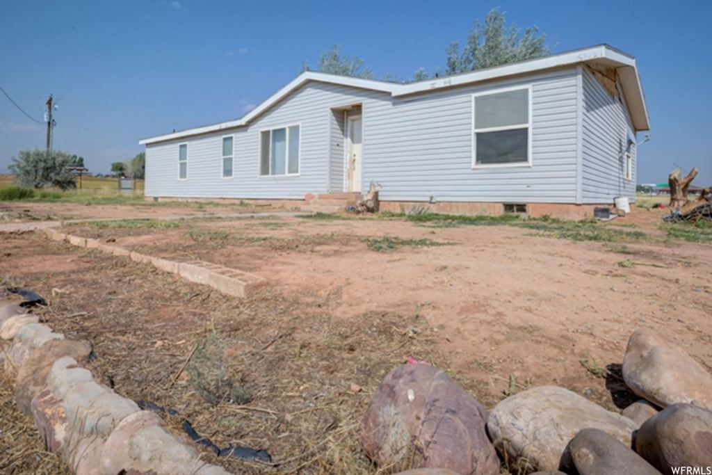 9382 E 7000 N #2, Lapoint, UT 84039
