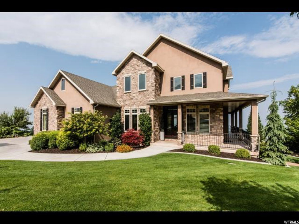 703 S Foothill Dr, Providence, UT 84332