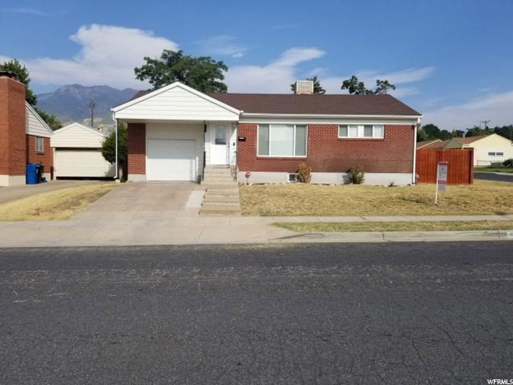 4592 S 300 E, Washington Terrace, UT 84405