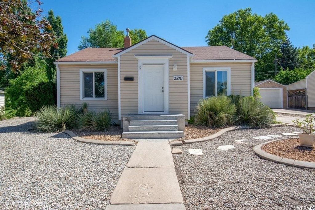 3810 S Evelyn Rd E, Ogden, UT 84403