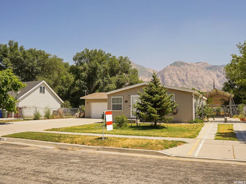 110 N Pingree Ave, Ogden, UT 84404
