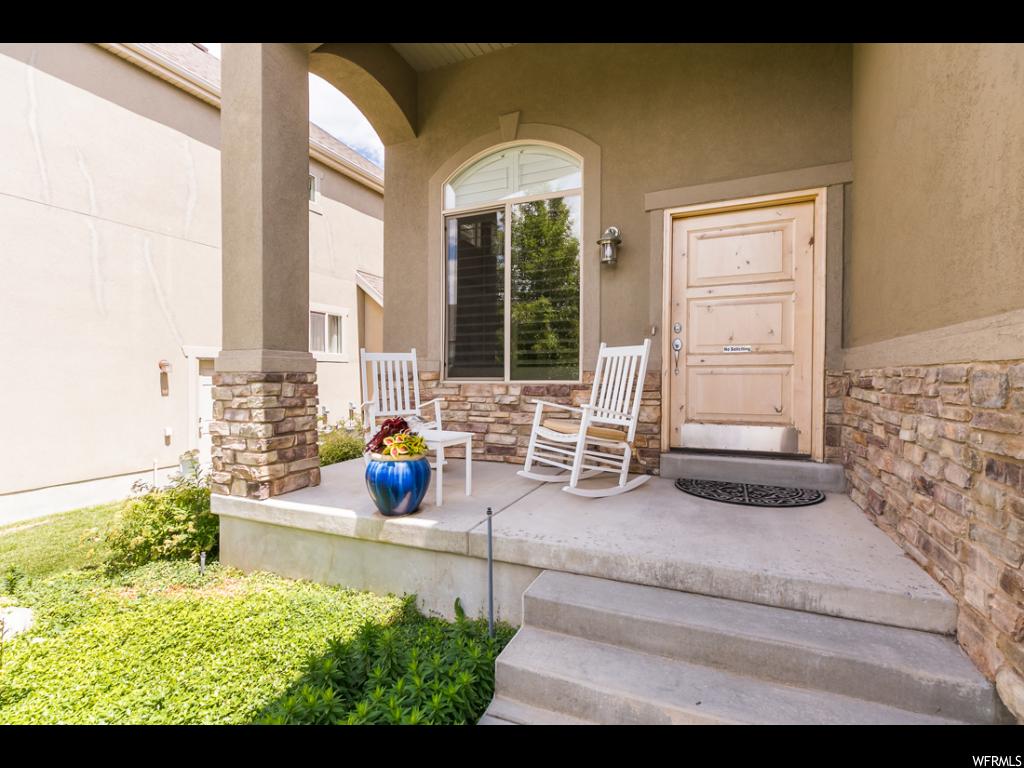 9715 Bluffside Dr, Sandy, UT 84092