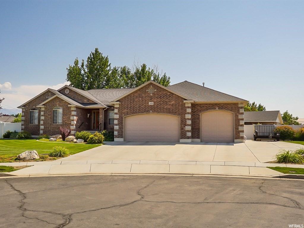 1478 N 1575 W, Clinton, UT 84015