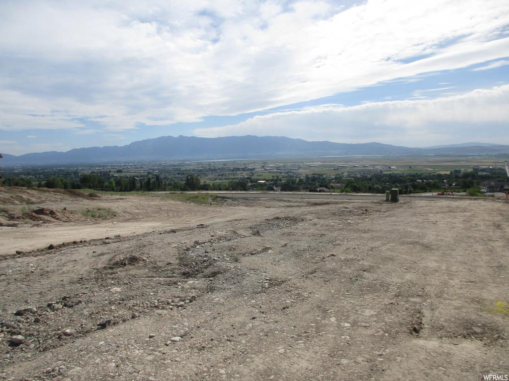17 S 1000 E #8, Hyde Park, UT 84318