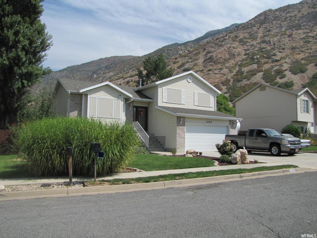 1260 N Willard Peak Dr E, Ogden, UT 84404