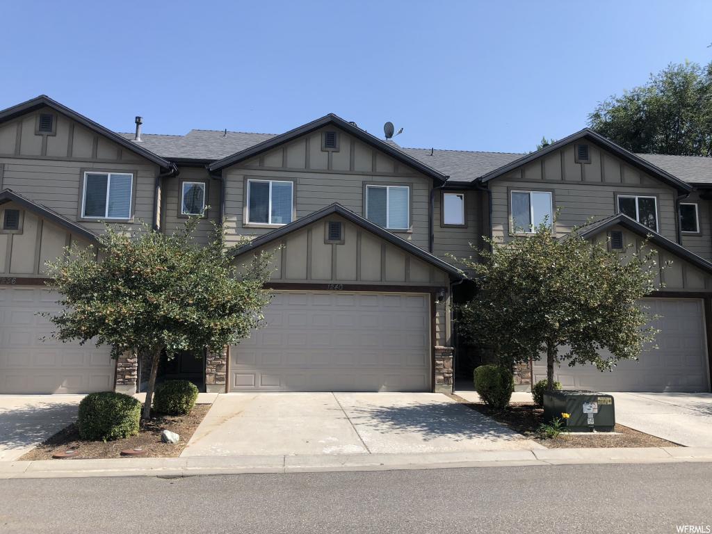 1240 S Sun Valley Ln E, Ogden, UT 84404