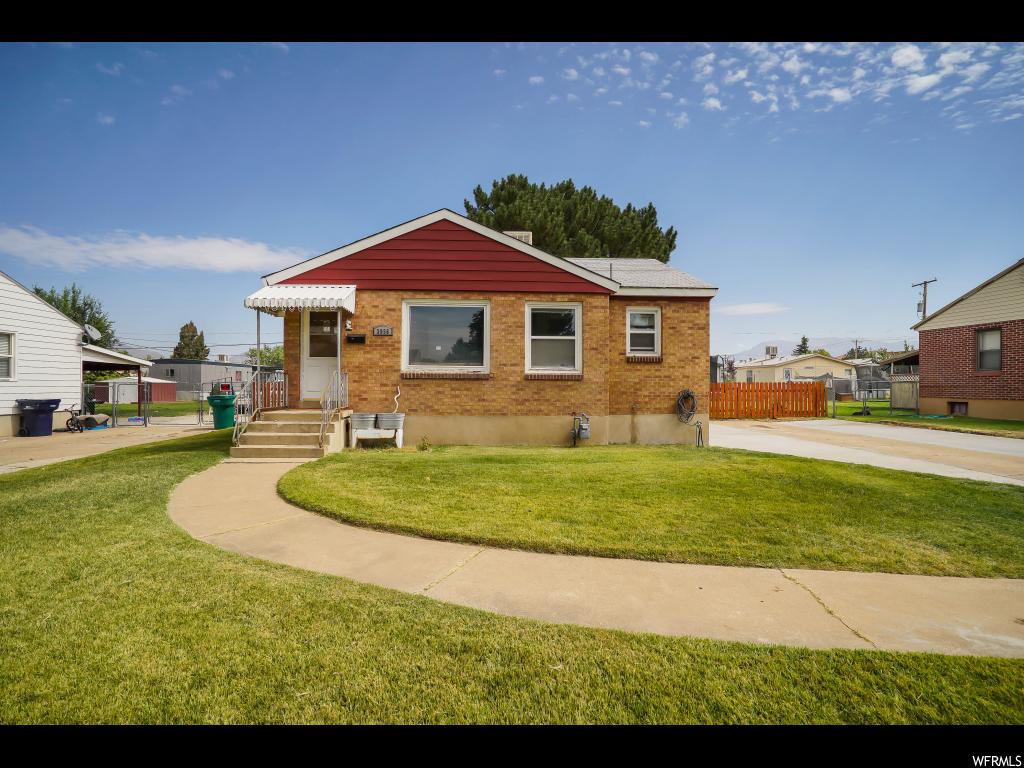 3956 S 2025 W, Roy, UT 84067