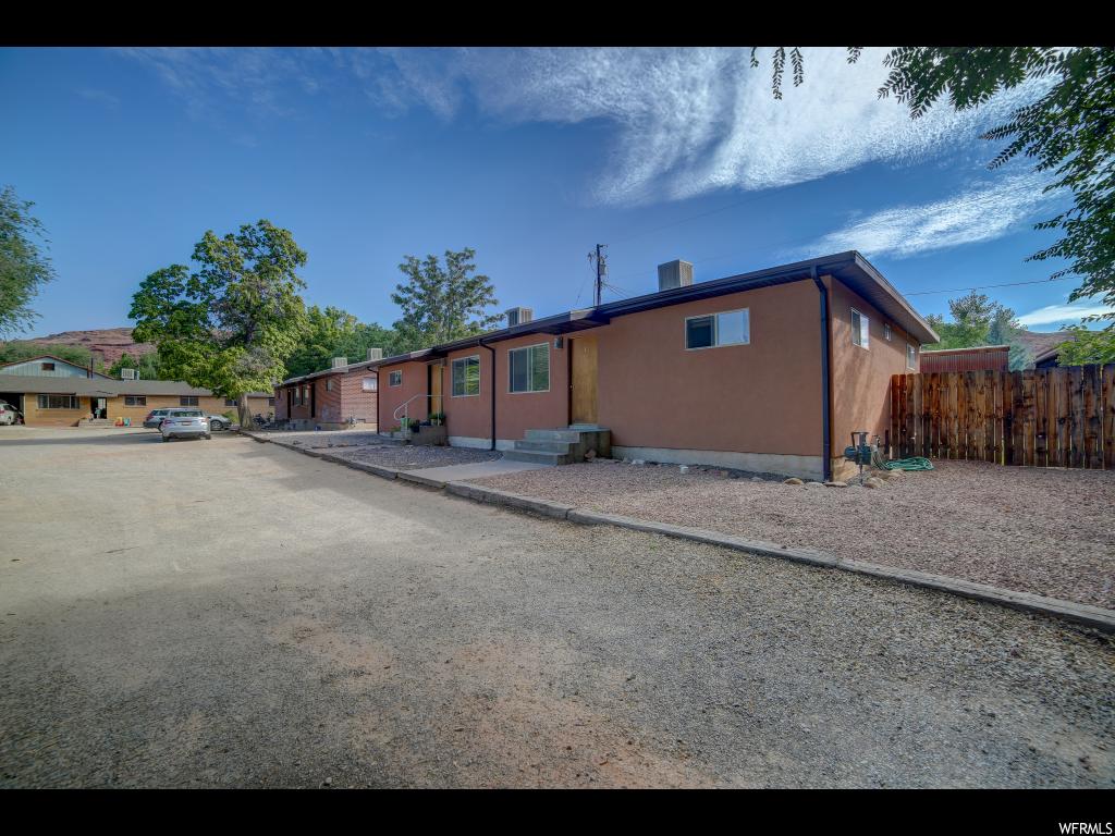 345 E 100 S, Moab, UT 84532
