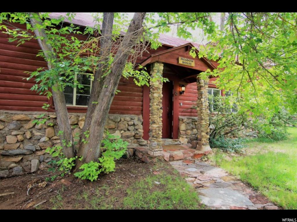 383 Abbey Rd, Moab, UT 84532