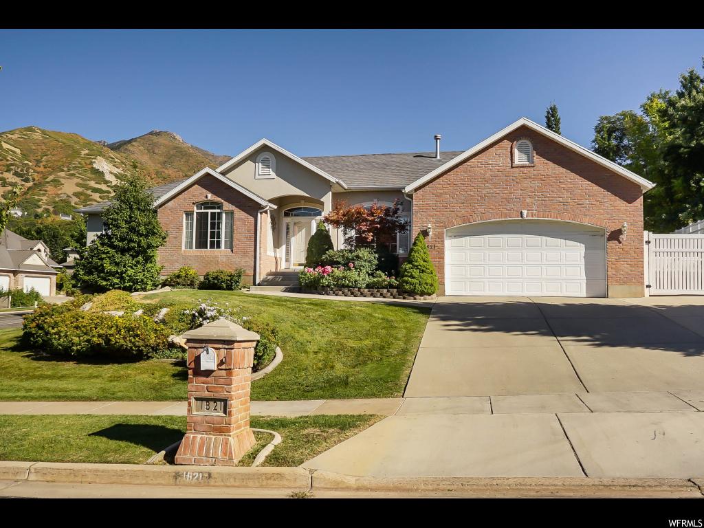 1821 E Mohawk Ln, Ogden, UT 84403