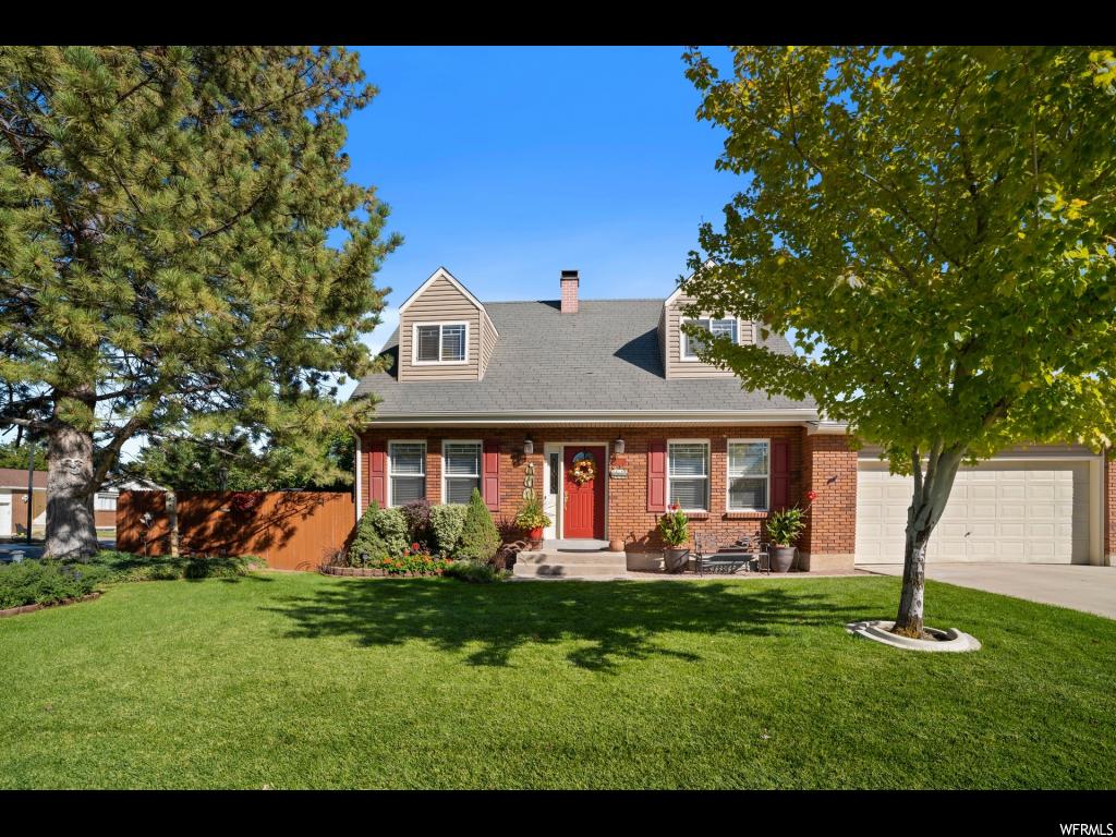 1041 E Pineridge Rd S, Sandy, UT 84094