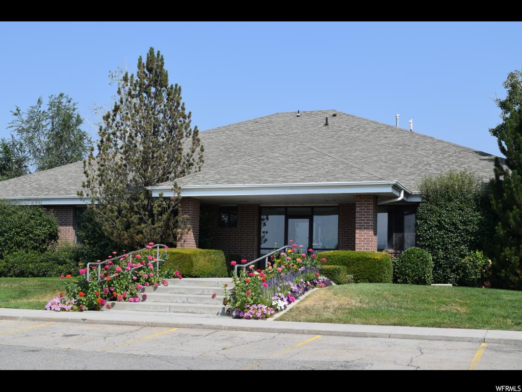 10885 S State St E, Sandy, UT 84070