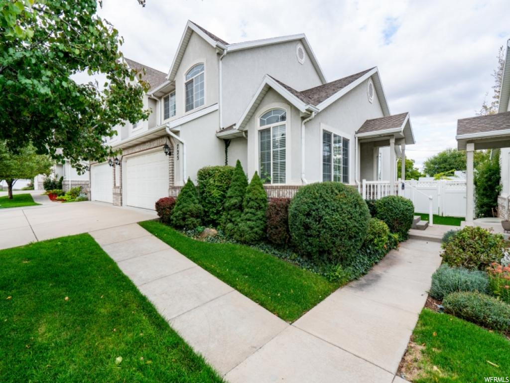 725 N Park Shadows Cir, Bountiful, UT 84010
