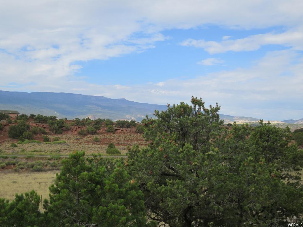 355 S Highway 12 St E, Torrey, UT 84775