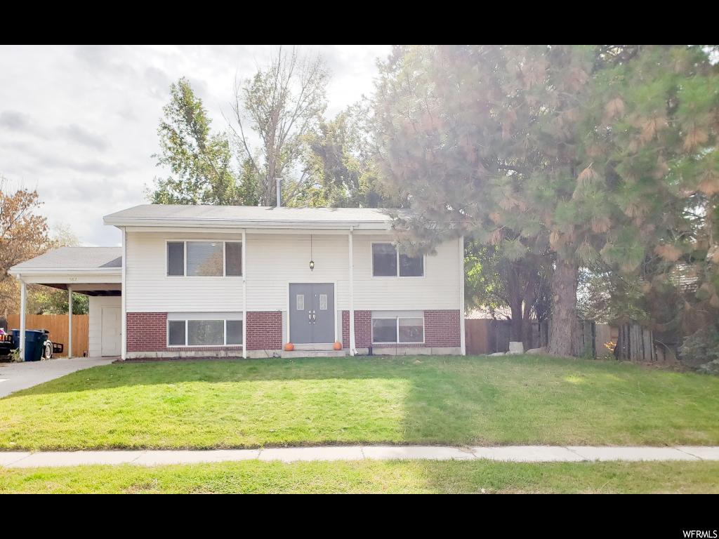 582 E Pali St, Sandy, UT 84070