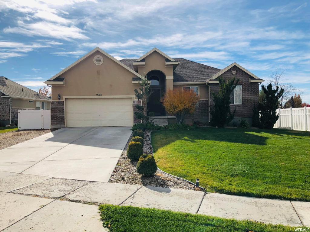 933 W 2010 S, Syracuse, UT 84075