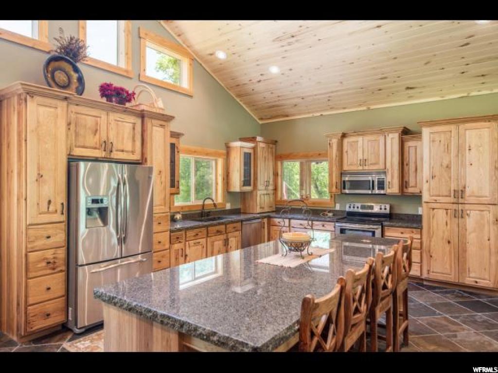 14547 CREEKSIDE S E Fairview, Utah