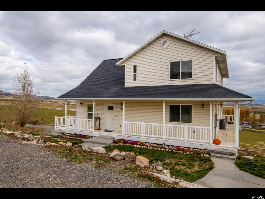 9333 N Sunset Dr, Thatcher, UT 84337