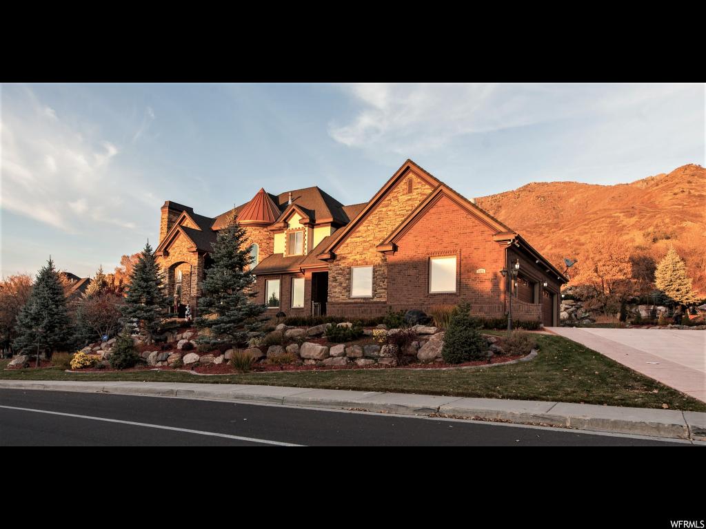 5074 S Skyline Dr E, Ogden, UT 84403