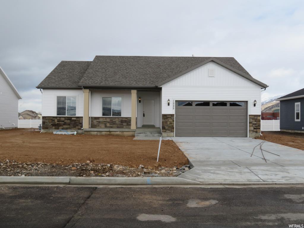 1225 E 330 S, Hyrum, UT 84319