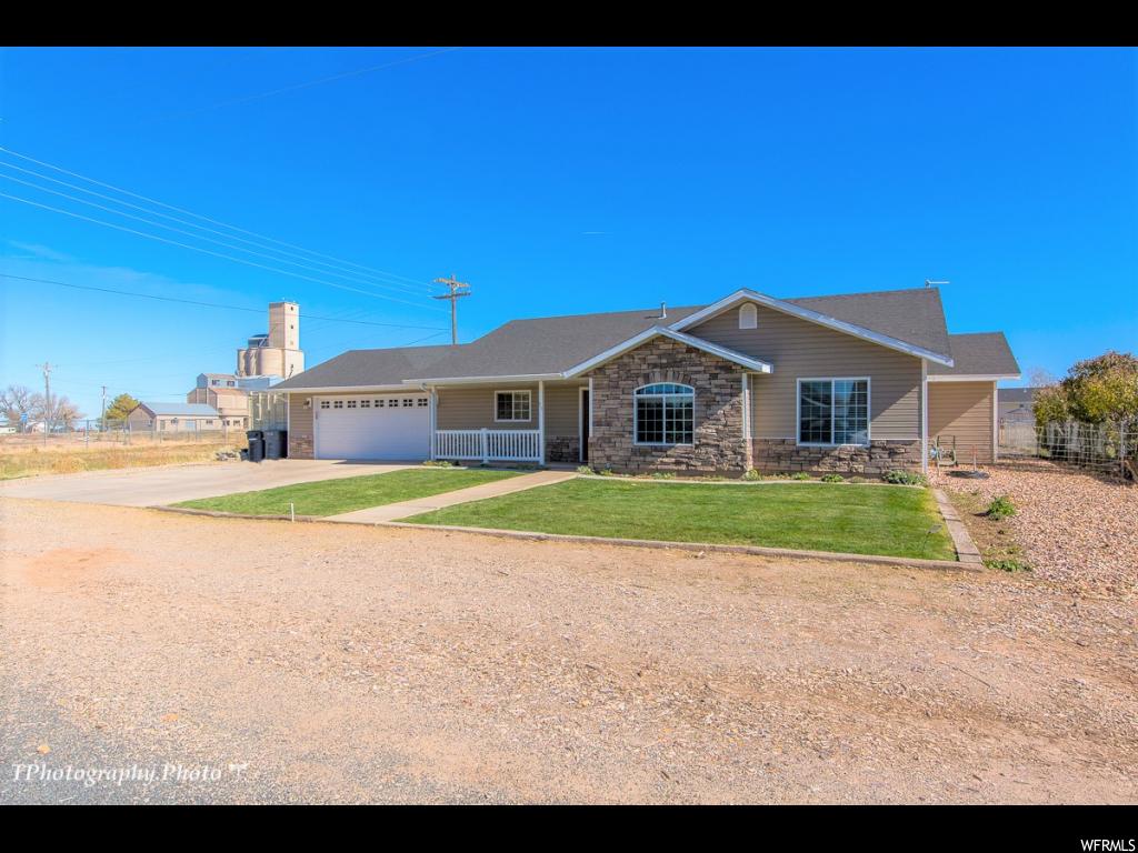 55 S 400 E, Enterprise, UT 84725