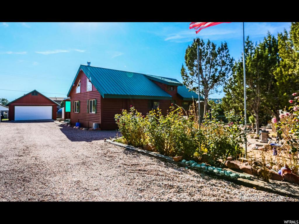 168 E Sumac Dr, Central, UT 84722
