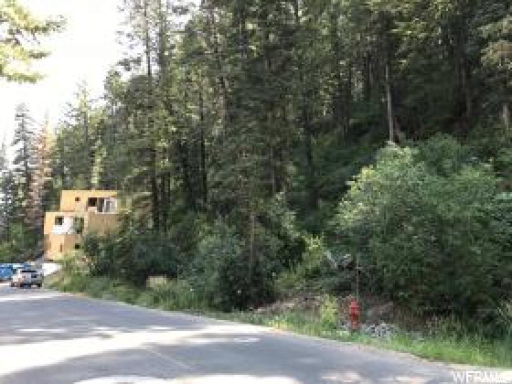 649 Parkview Dr, Summit Park, UT 84098