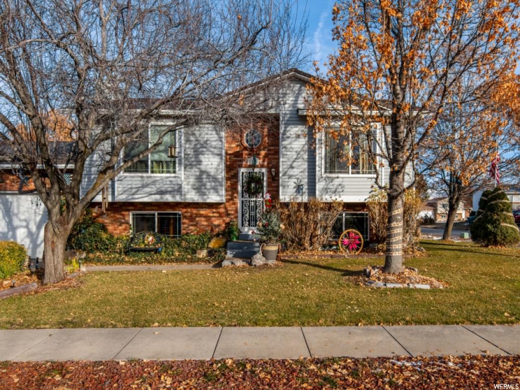 3330 W 5050 S, Roy, UT 84067
