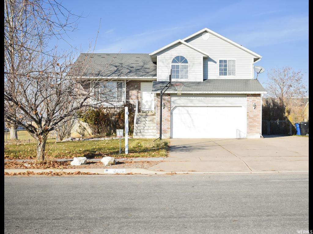 3298 W 2300 N, Clinton, UT 84015
