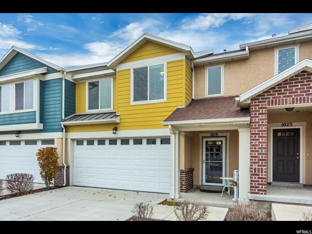 1019 E Quarry Park Dr, Sandy, UT 84094