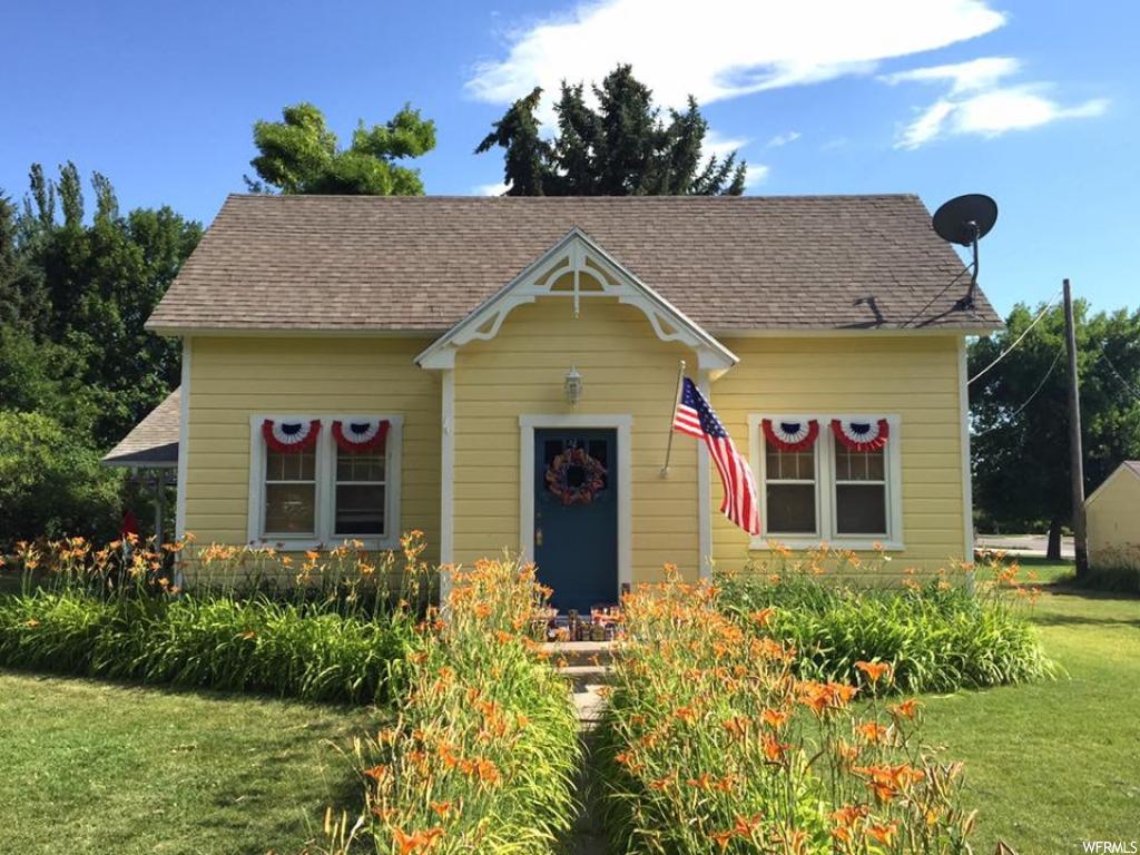 190 W 200 N, Hyde Park, UT 84318