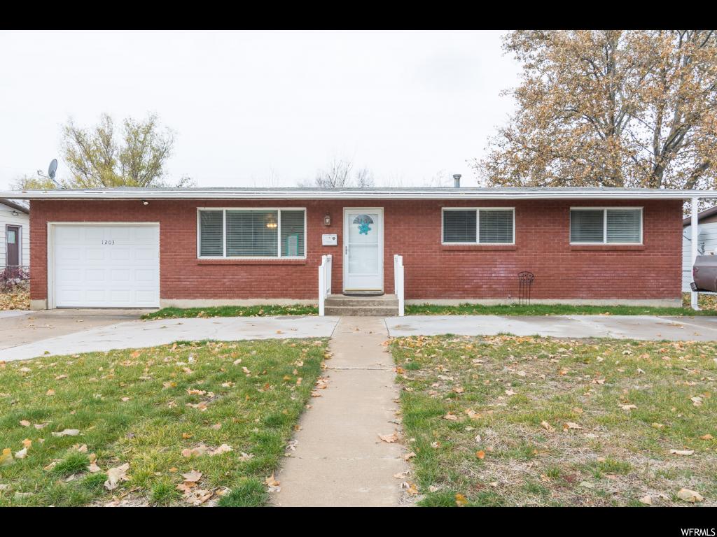 1203 N 250 W, Sunset, UT 84015