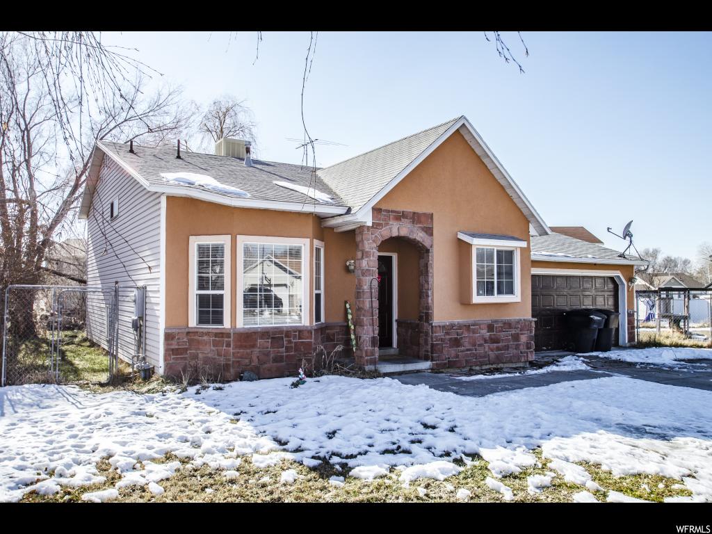 2341 W 2220 N, Clinton, UT 84015