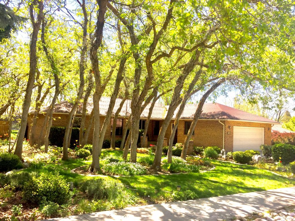 5120 Aztec Dr, Ogden, UT 84403