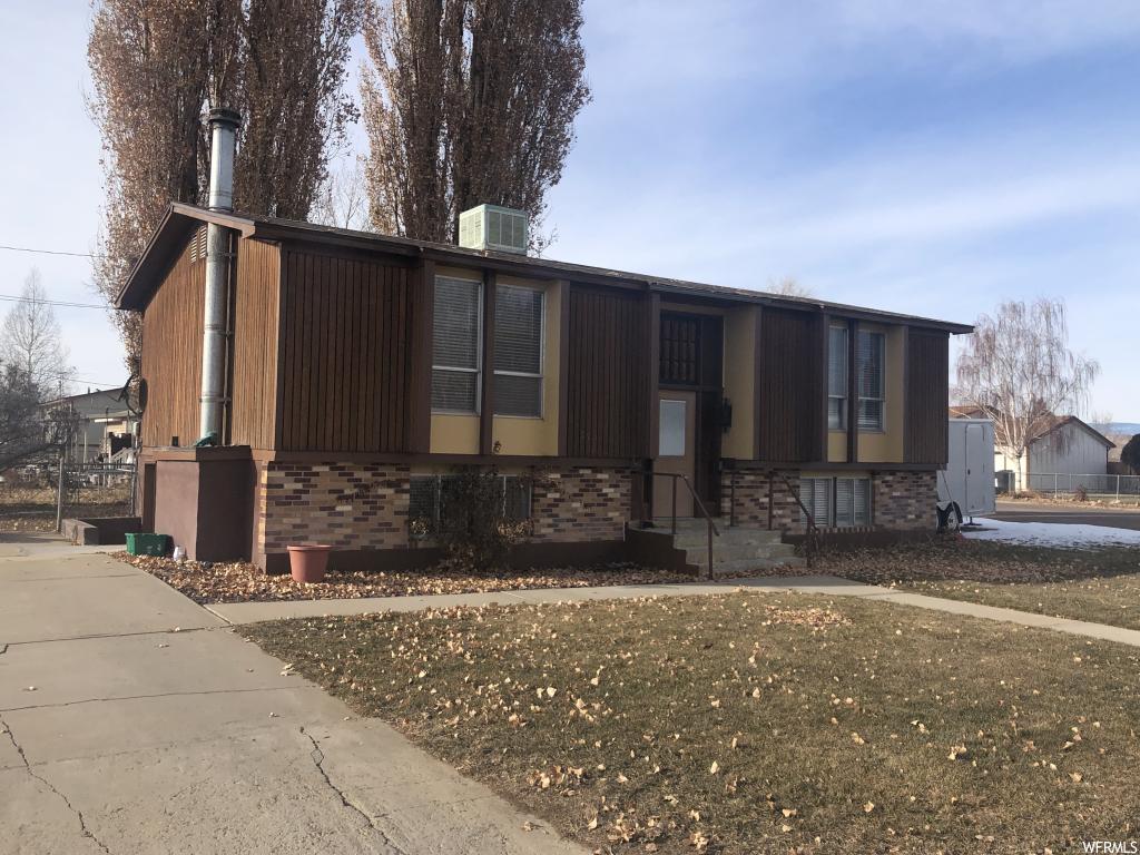 676 N 500 E, Roosevelt, UT 84066
