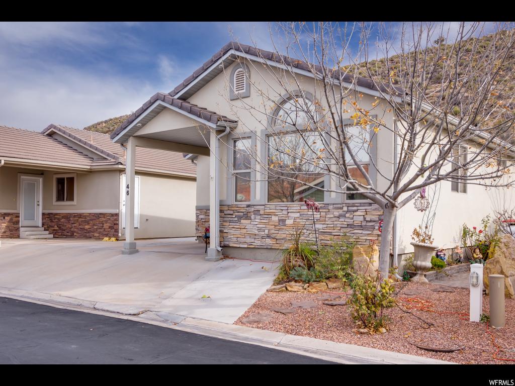 46 Redbluff Dr, Hurricane, UT 84737