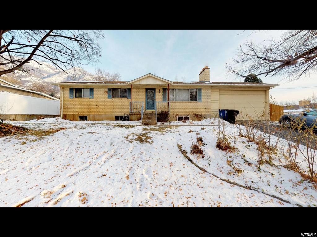 593 S Mountain Rd E, Fruit Heights, UT 84037