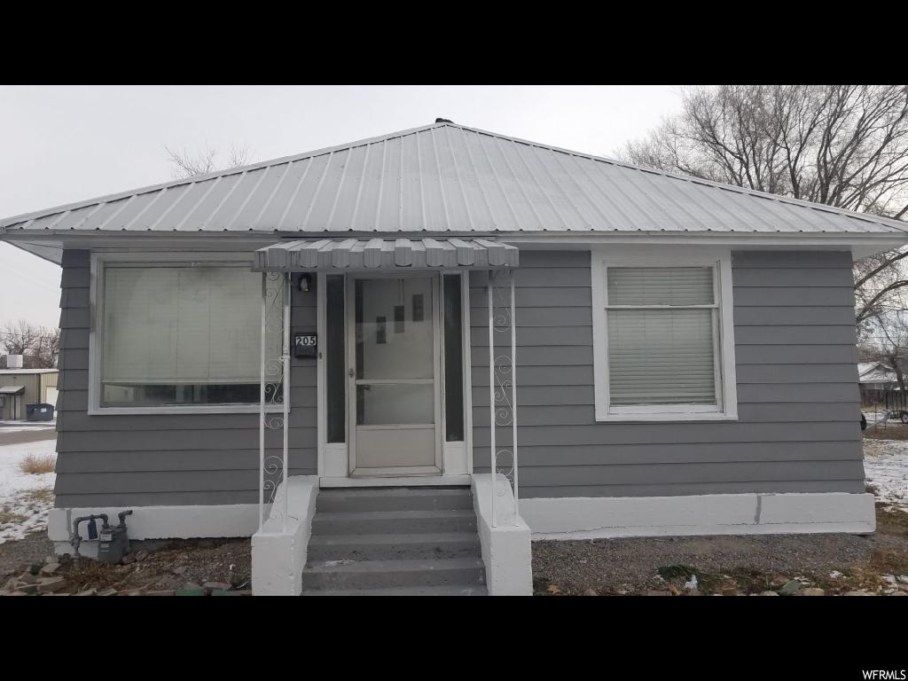205 S 100 W, Tremonton, UT 84337