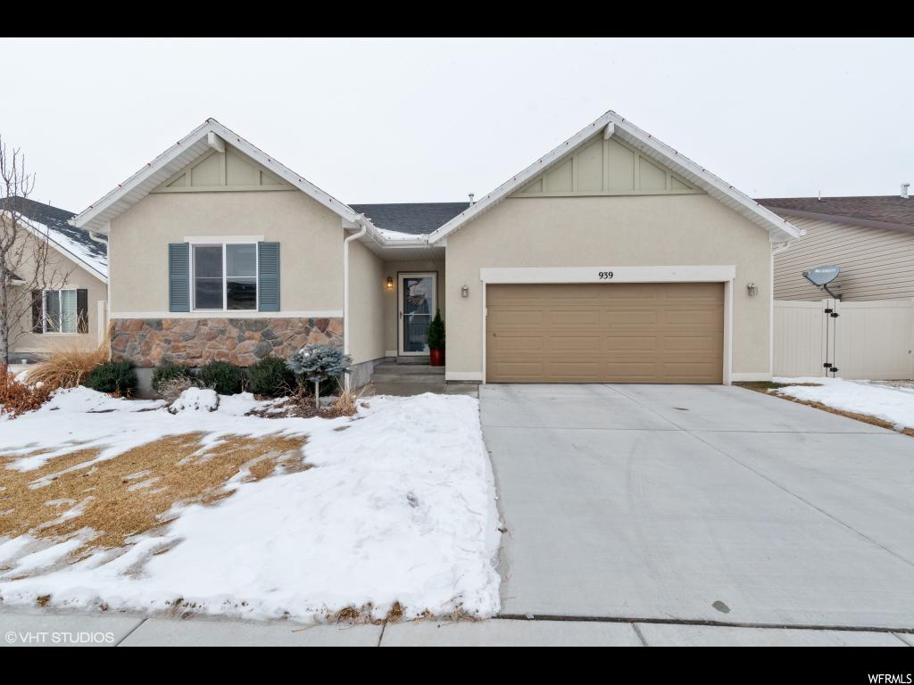 939 Redbridge, North Salt Lake, UT 84054