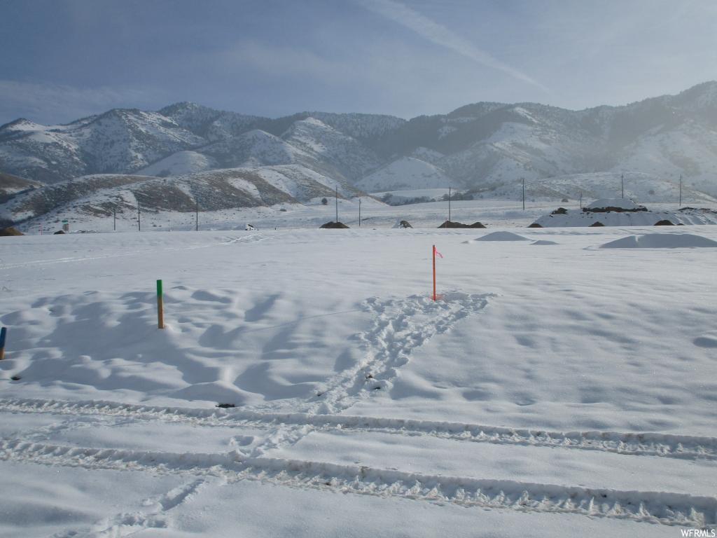 128 Pinion Pl #33, Hyde Park, UT 84318