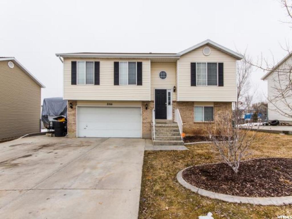 2166 W 1520 N, Clinton, UT 84015