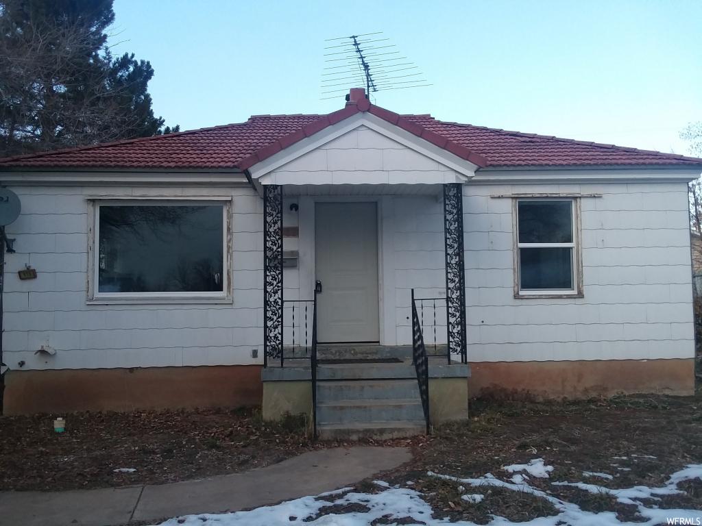 919 E 1000 S, Clearfield, UT 84015