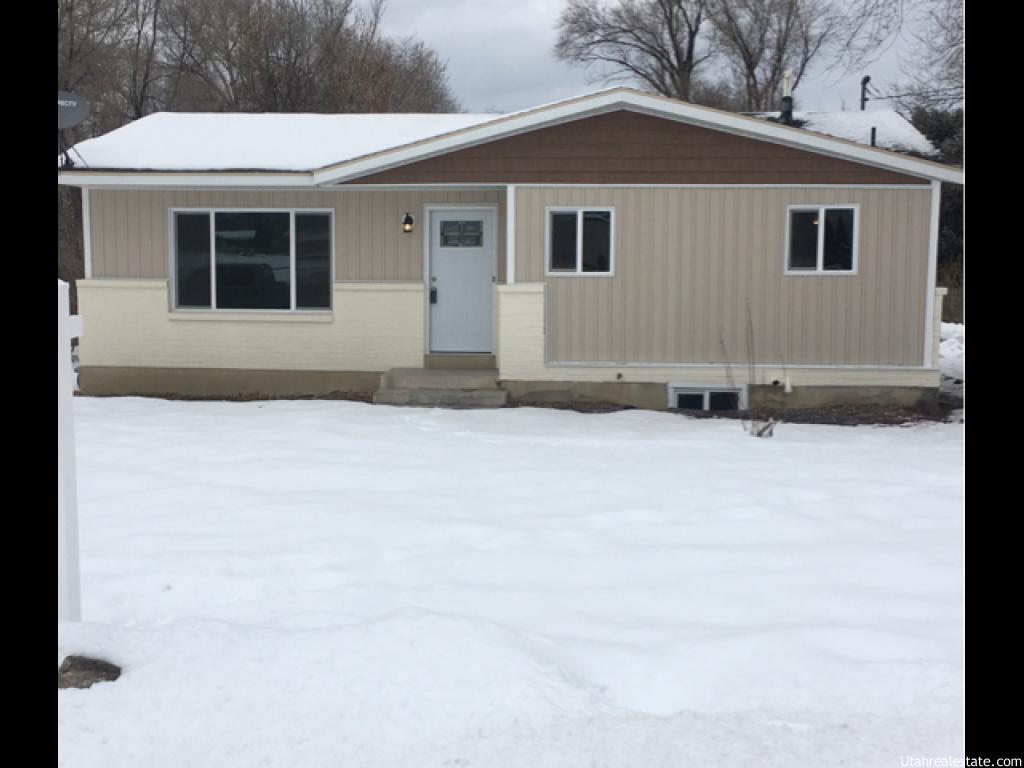 665 E Park Dr, Hyrum, UT 84319